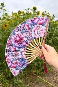 Mob Mog Luxe Collection: AS Fan - Caged Grace