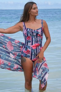 Gracie Bather - Rosewall | PRE ORDER | MID JUNE