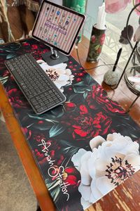 Wholesler Availability: Computer Desk Mat - Merry Bloom