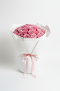 I Love You Flowers: 50 Pink Roses
