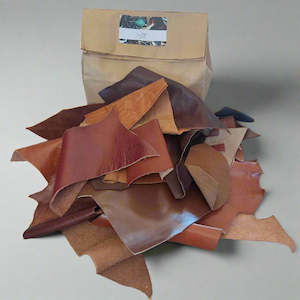 Zips: 500g of Brown Leather Pieces - 1.5mm thick