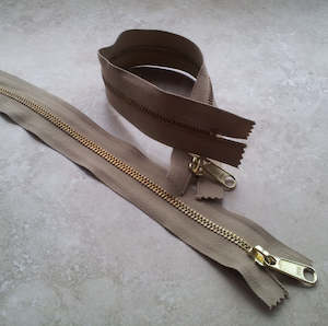 Zips 1: Vintage YKK Metal Zip - 55cm (21") - Taupe/ Neutral -