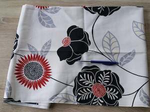 Fabric: Craft Fabric Piece - Flower Pattern Printed Polycotton