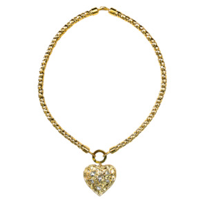 Campaign Edit: Love heart necklace
