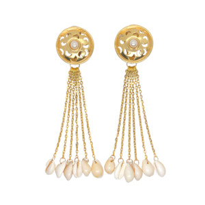 Campaign Edit: Moon magic earrings