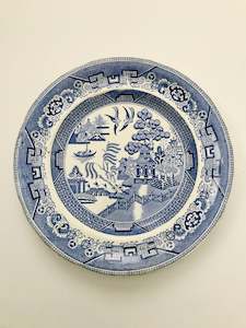 Oriental Porcelain: Staffordshire Blue and White Plate with Oriental Design