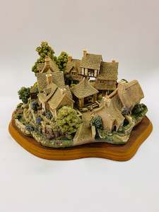 Figurines And Ornaments: Lilliput Lane Chipping Coombe limited edition