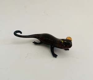 Art glass gecko lizard