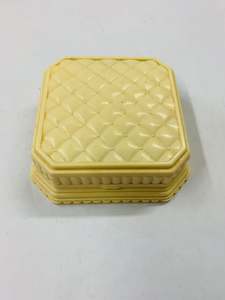 Jewellery: Vintage Casecraft Bakelite jewellery box