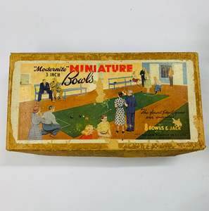 Modernite miniature bowls set made in NZ