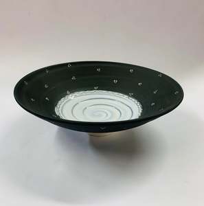 Pottery: Heather Skeates NZ pottery bowl