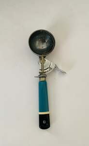 Retro Midcentury ice cream scoop