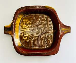 Air New Zealand Crown Lynn plate