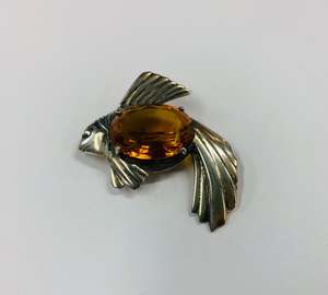 Silver Jewellery: Large sterling silver fish brooch with orange stone