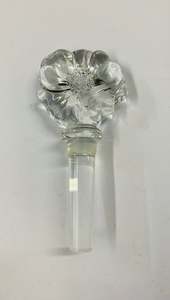 Alcohol And Tobacco: Vintage art glass flower bottle stopper