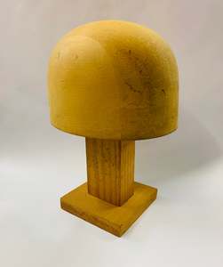 Vintage wooden hat block size 22