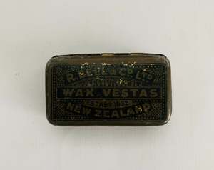 R. Bell and co Wax Vesta tin