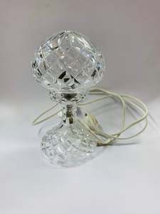 Crystal table lamp