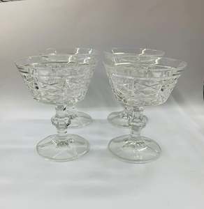 Set of 4 vintage Midcentury champagne saucers