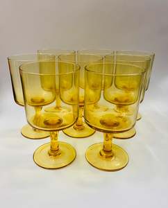 Glass And Crystal: Set of 8 retro Amber glass wine glasses
