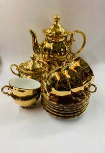 15 Piece Pagoda gold coffee set