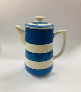 Cookware: Cornishware Coffee or teapot