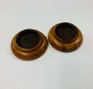 Home Decor: Pair of NZ sovereign wood and Bakelite dishes