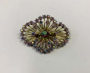 Jewellery: Vintage purple pink diamante brooch