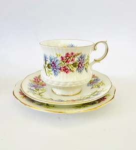 Queens Chinaware Trio 'Wild Flowers'