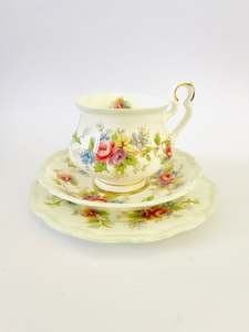 Cups And Saucers: Royal Albert Trio 'Colleen'