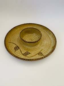 Pottery: New Zealand pottery dip bowl