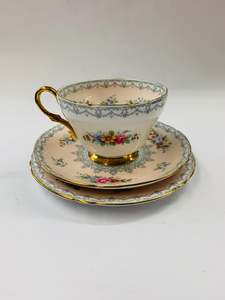 Cups And Saucers: Shelley Crochet trio