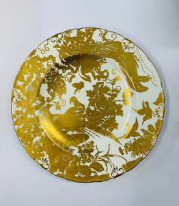 Royal Crown Derby Gold Aves dinner plate