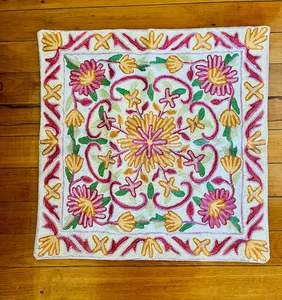 Home Decor: Thick embroidered cushion cover with floral pattern ￼
