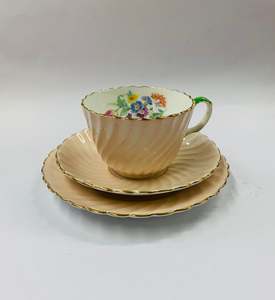 Aynsley pink floral trio