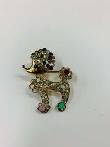 Jewellery: Vintage diamante poodle brooch