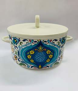 Chinaware: Villeroy and Boch Izmir pattern Tureen
