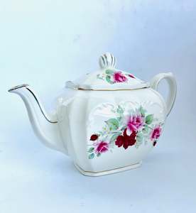 Saddler White and Red Rose Teapot