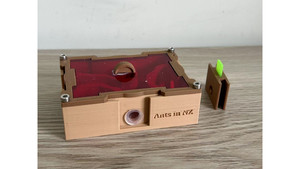 Ants in NZ farm: O2 wood like farm + switch