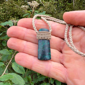 Goodletite Bound Droplet Pendant