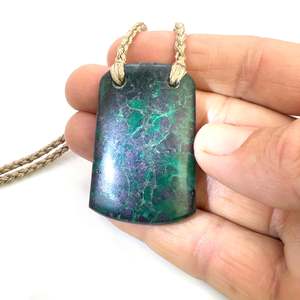 Goodletite Droplet Pendant