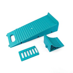 Levellers and Tyre Savers: Camec Level and Chock Kit