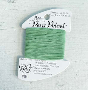 Petite Very Velvet Thread 684