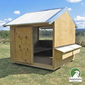 Premier Hen House | Appletons