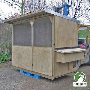 Poultry Timber Hen Housing: Classic Hen House | Appletons