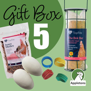 Chicken Accessories: Chicken Gift Box 5 | Appletons