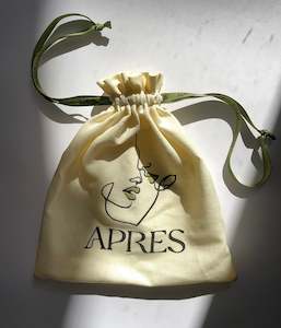 The Après Love Pouch