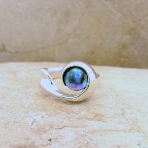 Rings: Pearl Athena Ring - White Gold