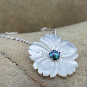 Pearl Oyster Shell Necklace - STG