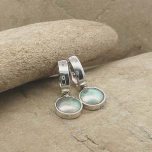 Pearl Torea Earrings - Huggie